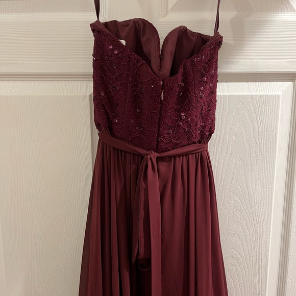 Mori Lee bridesmaid dress - size 4 - Picture 4 of 5